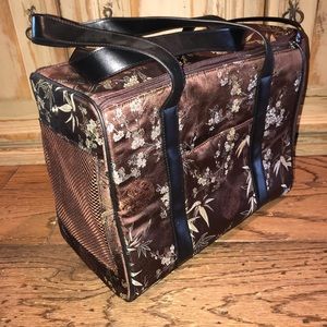 Brown Dog Carrier ~Like New!” 🐶